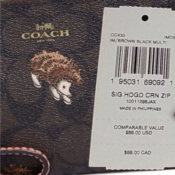 COACH Corner Zip Wristlet Wallet  In Signature Canvas With Hedgehog NWT - Picture 7 of 9